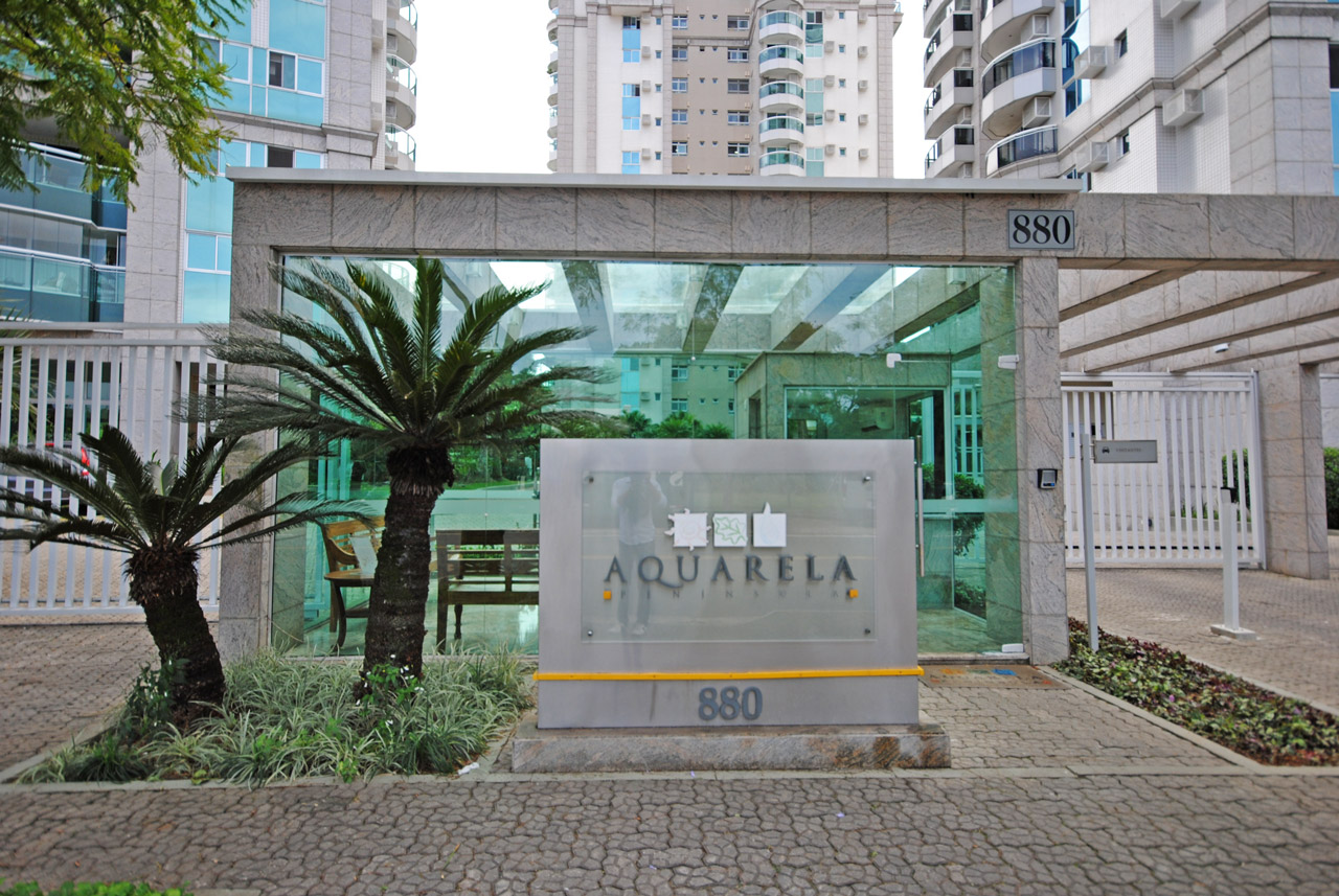 Imagem de fundo do condomínio Condomínio Aquarela Península - Barra da Tijuca - Rio de Janeiro - RJ