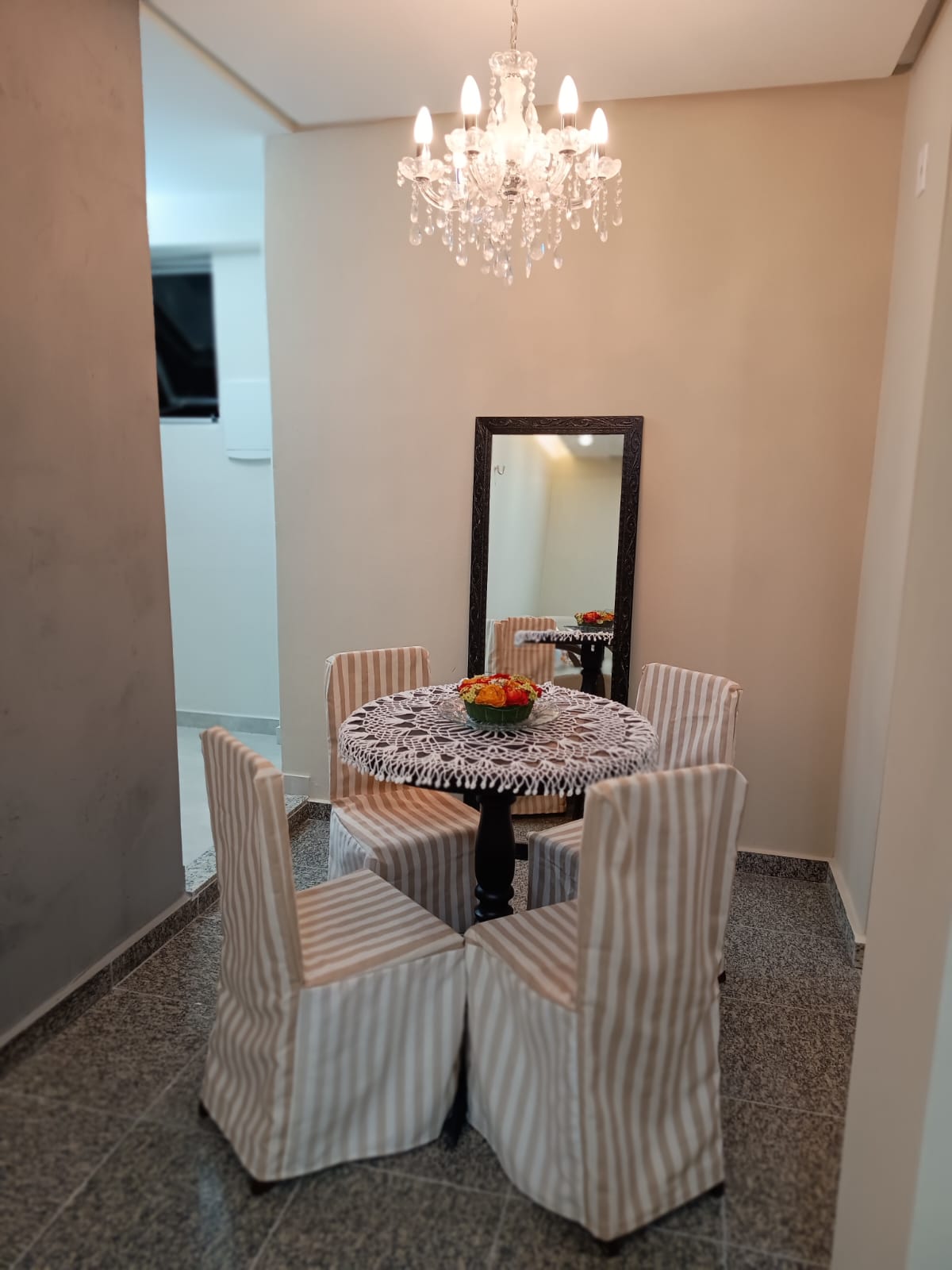 Imagem Apartamento com 2 Quartos à Venda, 82 m²em Canudos - Belém
