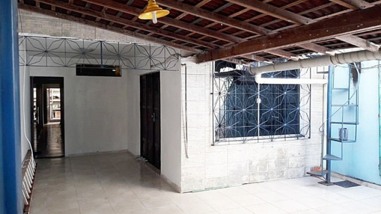 Imagem Casa com 6 Quartos à Venda, 220 m² em Curió-Utinga - Belém
