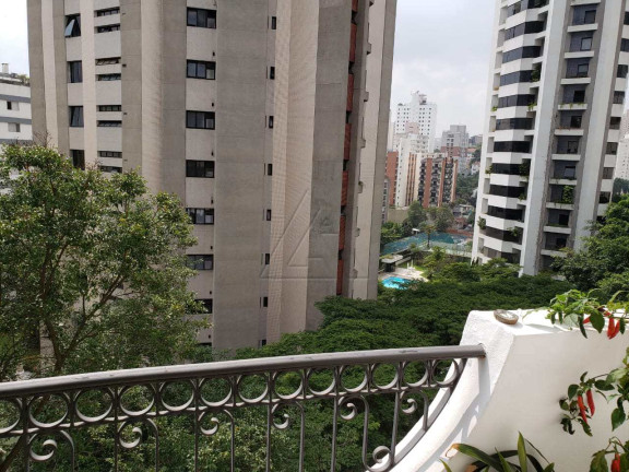 Imagem Apartamento com 4 Quartos à Venda, 135 m² em Vila Morumbi - São Paulo
