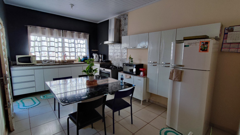 Imagem Casa com 2 Quartos à Venda, 81 m² em Guanandi II - Campo Grande