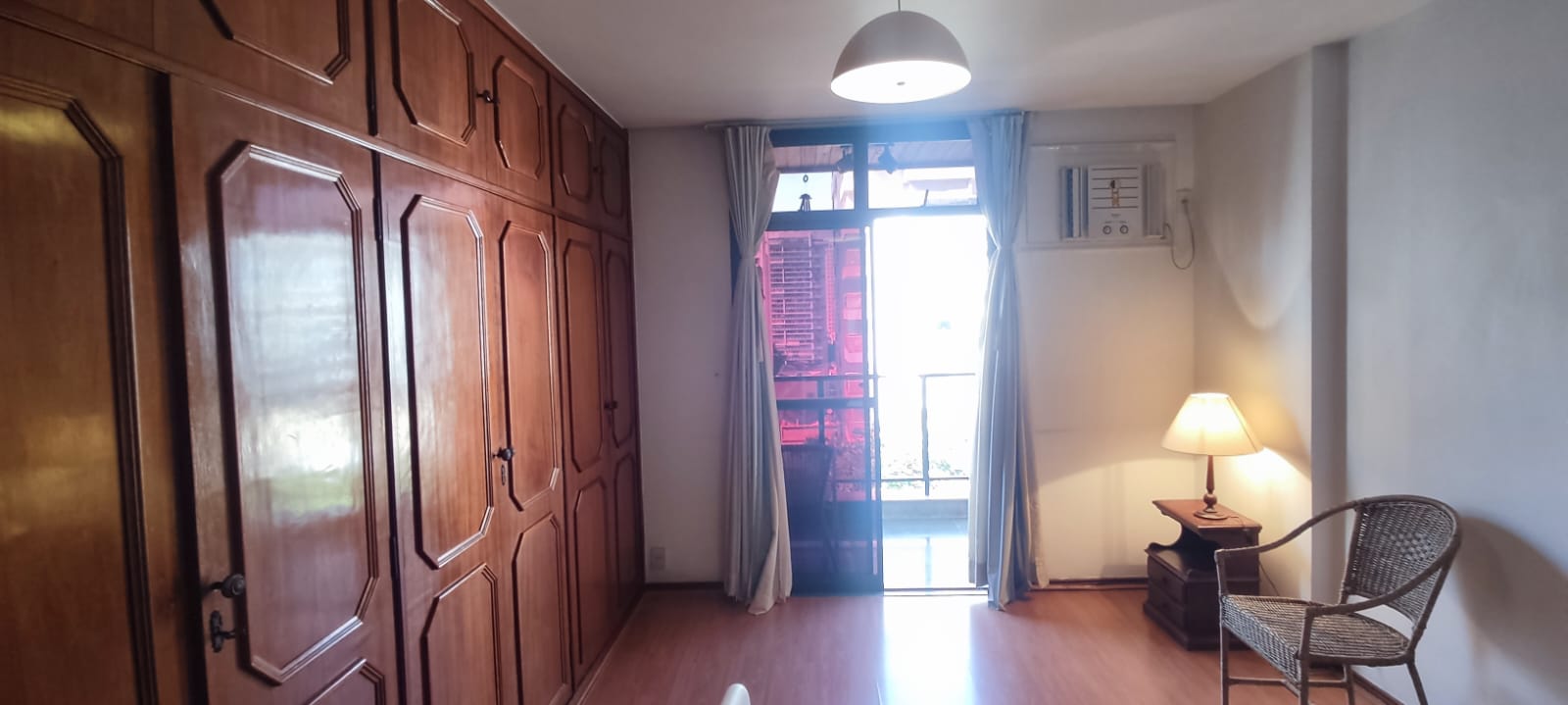 Foto do imóvel Apartamento com 4 Quartos à Venda, 185 m² em Icaraí - Niterói