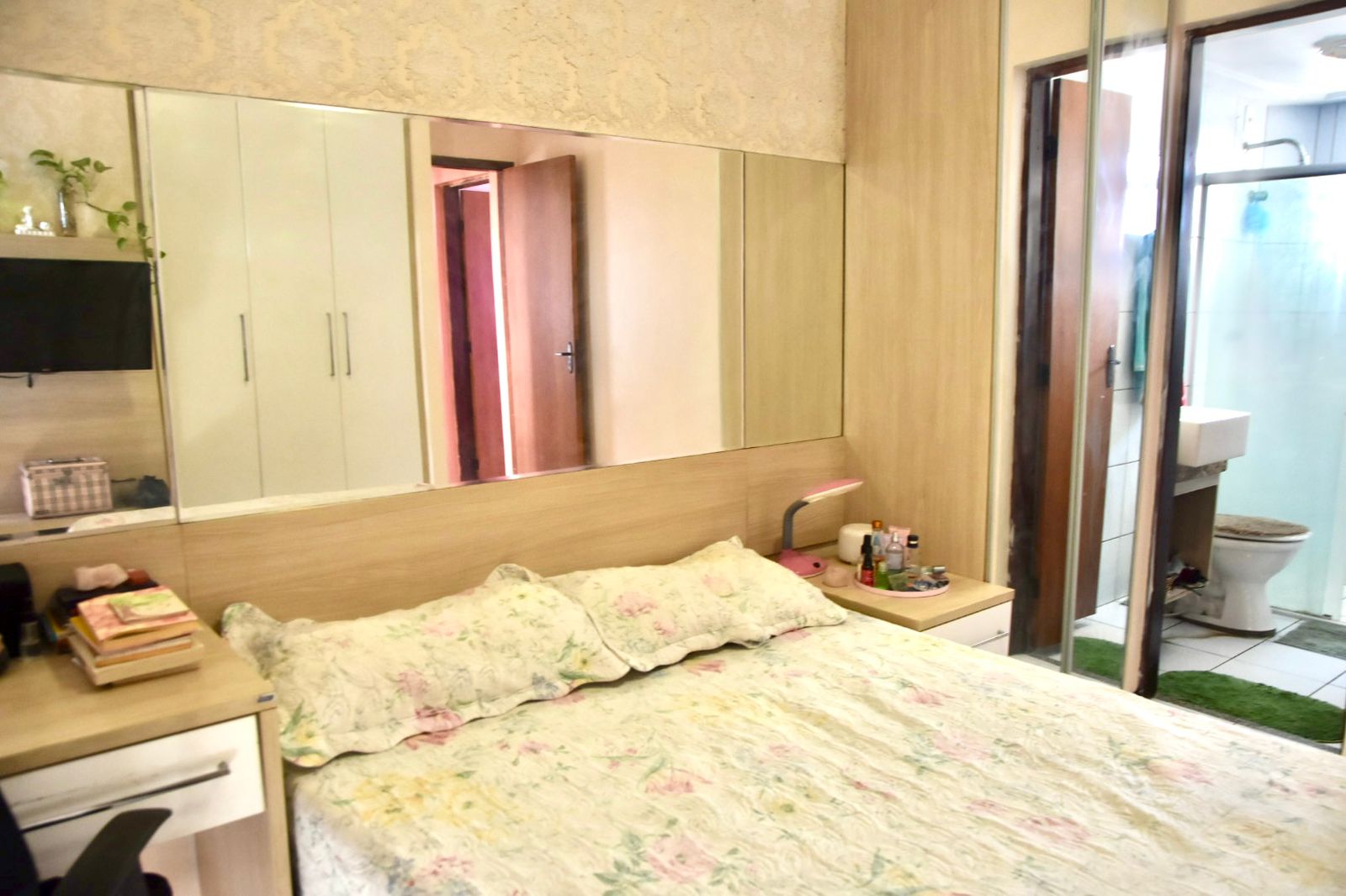 Imagem Apartamento com 3 Quartos à Venda, 76 m²em Itaperi - Fortaleza