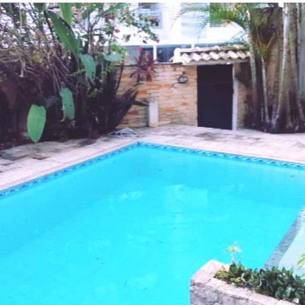 Imagem Casa com 6 Quartos à Venda, 400 m² em Santa Rosa - Niterói