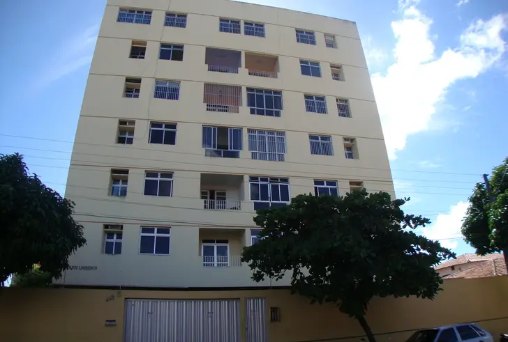 Imagem de fundo do condomínio Condomínio Francisco Lourenço - Fátima - Fortaleza - CE