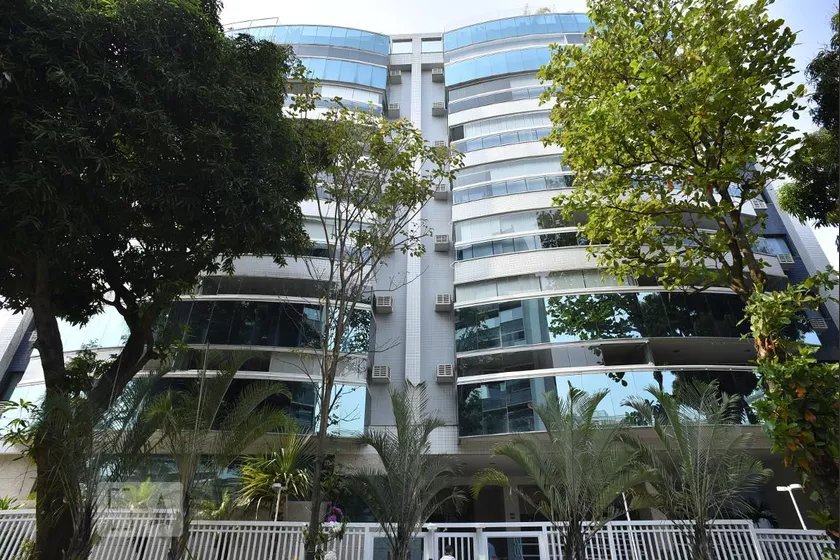 Imagem de fundo do condomínio Condomínio Massimo Comfort Residence - Freguesia (Jacarepaguá) - Rio de Janeiro - RJ