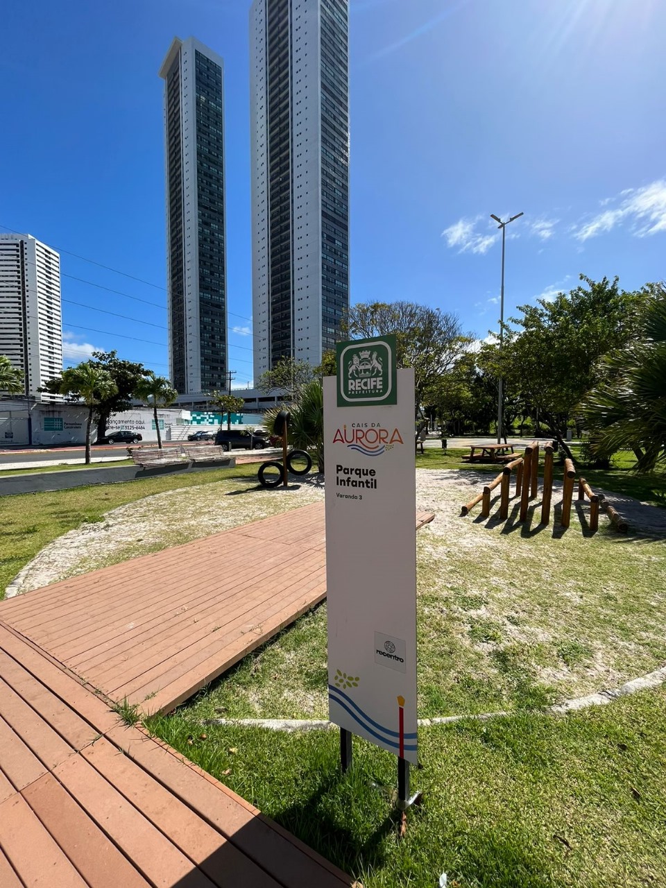 Imagem Apartamento com 4 Quartos à Venda, 149 m²em Santo Amaro - Recife