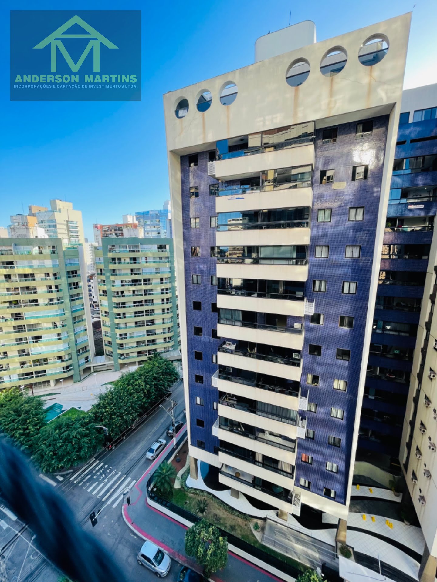 Imagem de fundo do condomínio Condomínio Costa Esmeralda - Praia da Costa - Vila Velha - ES
