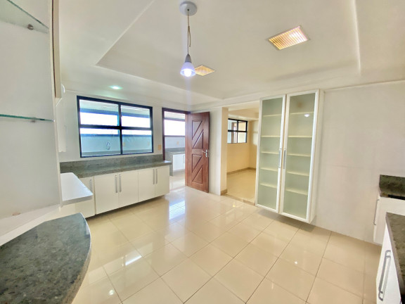 Imagem Apartamento com 4 Quartos à Venda, 370 m² em Lagoa Nova - Natal