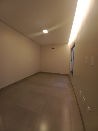 Imagem Casa com 3 Quartos à Venda, 250 m² em Centro - Barreiras