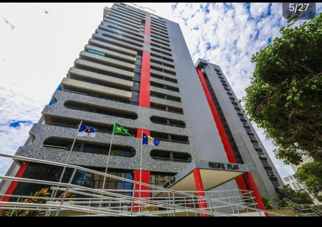 Imagem de fundo do condomínio Condomínio Recife Flat - Boa Viagem - Recife - PE