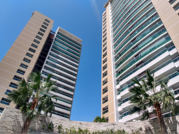 Foto do imóvel Apartamento com 3 Quartos à Venda, 138 m² em Guararapes - Fortaleza