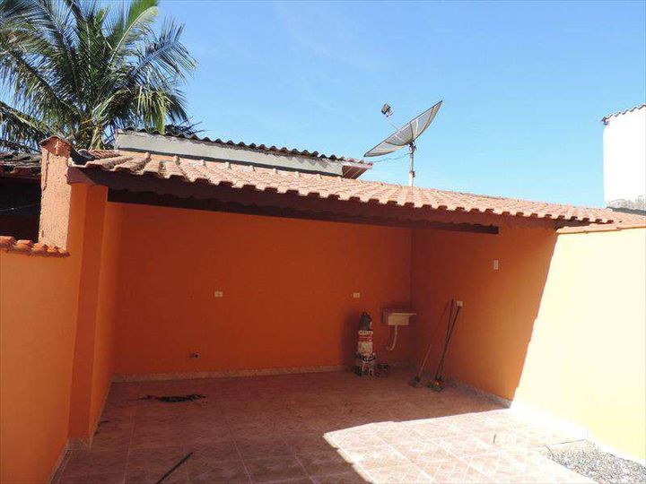 Imagem Casa com 2 Quartos à Venda, 75 m² em Itanhaém