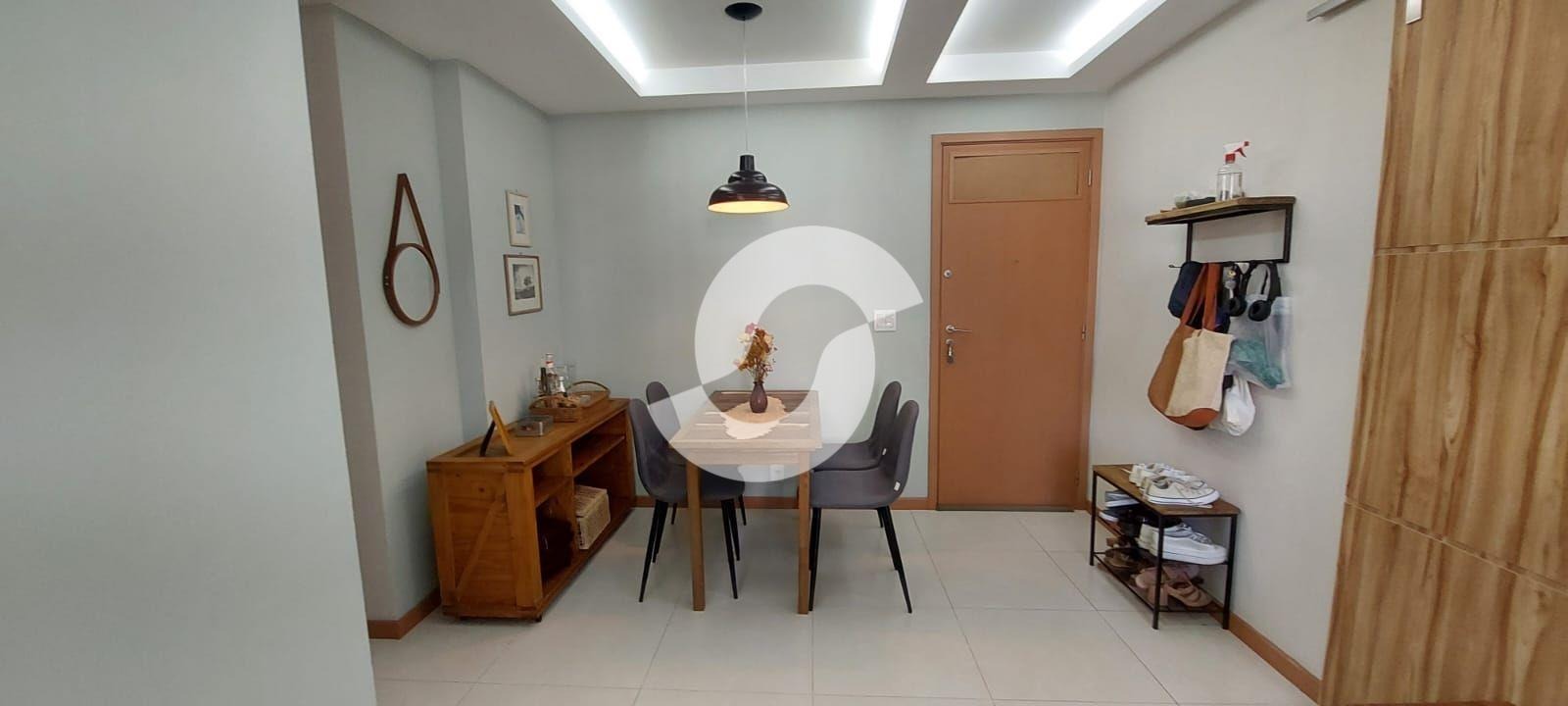 Imagem Apartamento com 2 Quartos à Venda, 70 m²em Icaraí - Niterói