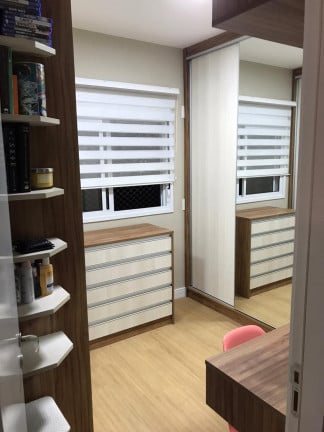 Imagem Apartamento com 2 Quartos à Venda, 54 m² em Umuarama - Osasco