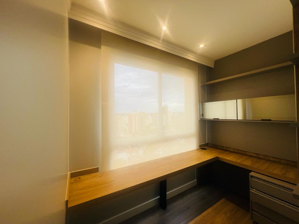 Imagem Apartamento com 3 Quartos à Venda, 177 m²em Cambuí - Campinas