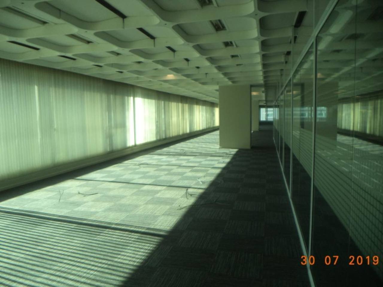 Foto do imóvel Sala Comercial à Venda ou Locação, 2.844 m² em Jardim São Luís - São Paulo