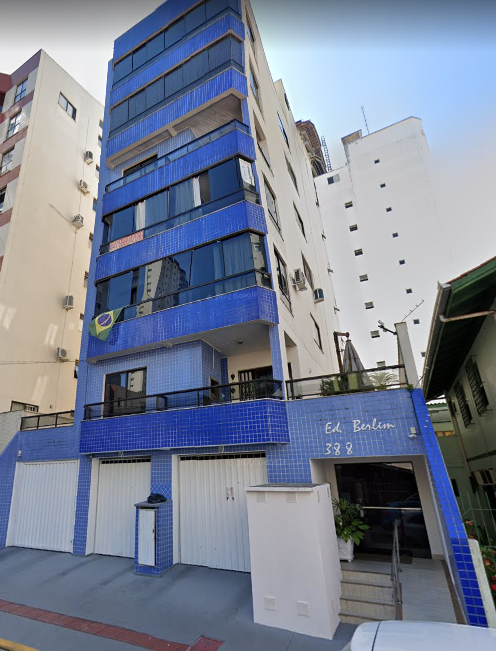 Imagem de fundo do condomínio Condomínio Berlim - Centro - Balneário Camboriú - SC