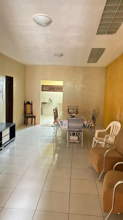 Imagem Casa com 3 Quartos à Venda, 100 m² em centro  - Cascavel