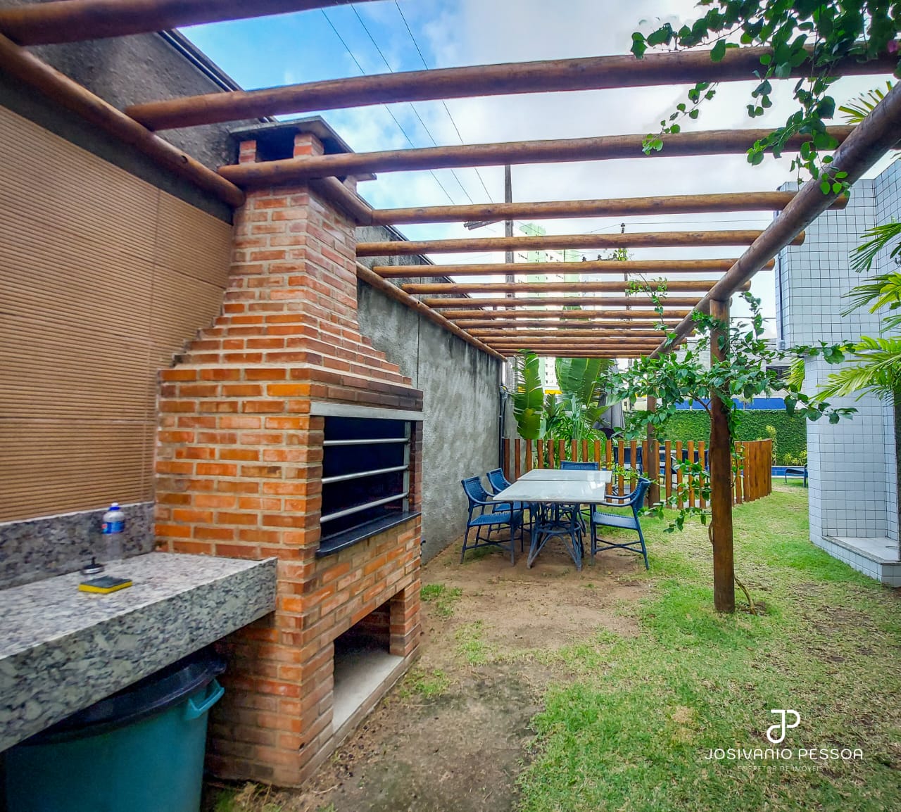 Imagem Apartamento com 4 Quartos à Venda, 120 m²em Encruzilhada - Recife