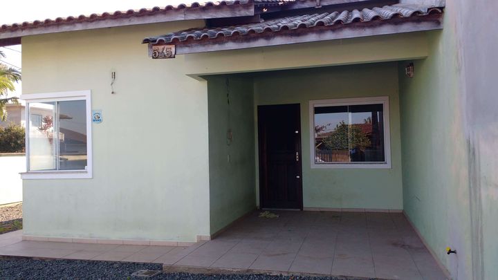 Imagem Casa com 2 Quartos à Venda, 60 m² em Espinheiros - Joinville