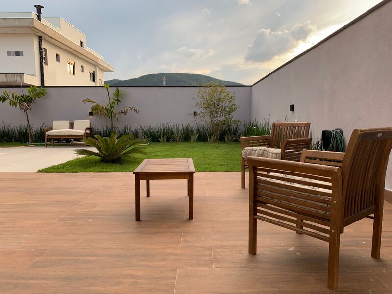 Imagem Casa de Condomínio com 4 Quartos à Venda, 265 m²em Jardim Novo Mundo - Jundiaí