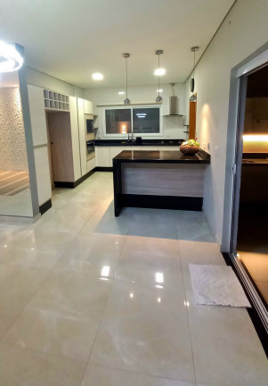 Imagem Casa de Condomínio com 3 Quartos à Venda, 205 m² em Fazenda Rodeio - Mogi das Cruzes