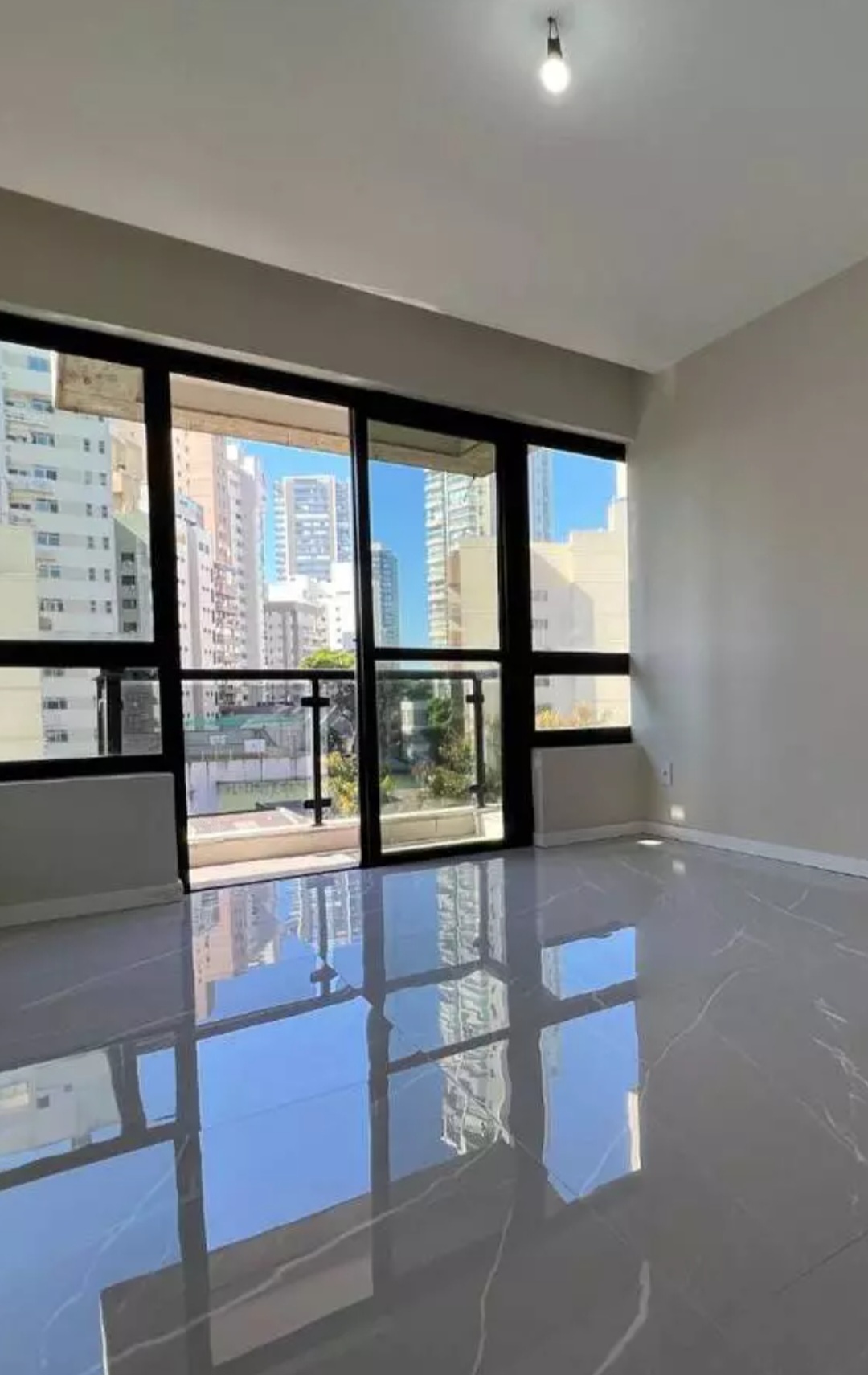 Foto do imóvel Apartamento com 4 Quartos à Venda, 225 m²em Santa Helena - Vitória