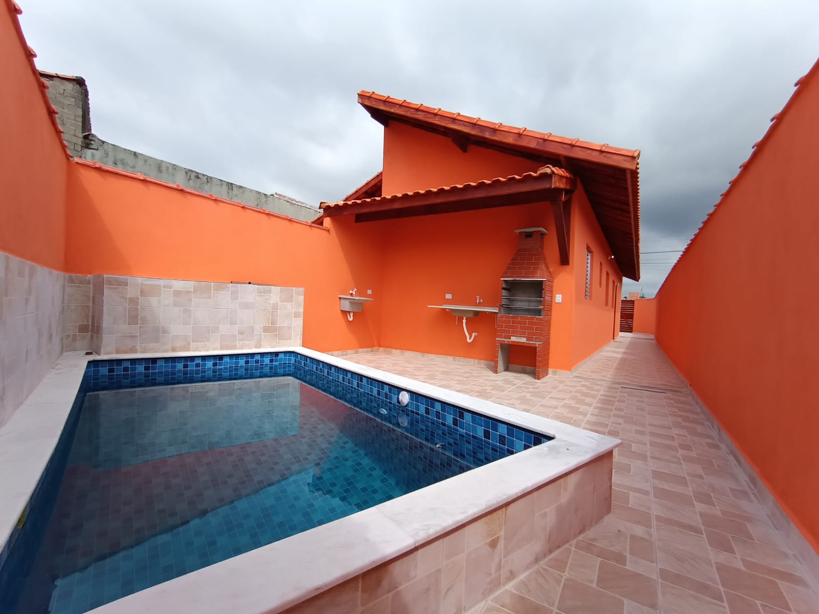 Foto do imóvel Casa com 2 Quartos à Venda, 55 m²em Balneário Flórida Mirim - Mongaguá