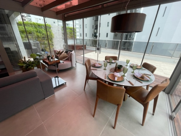 Imagem Apartamento com 3 Quartos à Venda, 400 m² em Centro - Balneário Camboriú