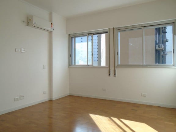 Imagem Apartamento com 3 Quartos para Alugar, 234 m² em Santa Cecília - São Paulo