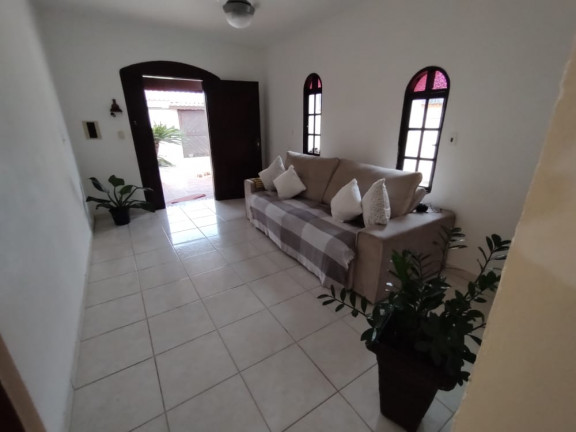 Imagem Casa com 3 Quartos à Venda, 180 m² em Jd. Corumbá - Itanhaém