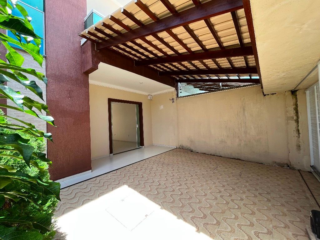 Imagem Casa com 3 Quartos à Venda, 100 m²em Parque Dois Irmãos - Fortaleza