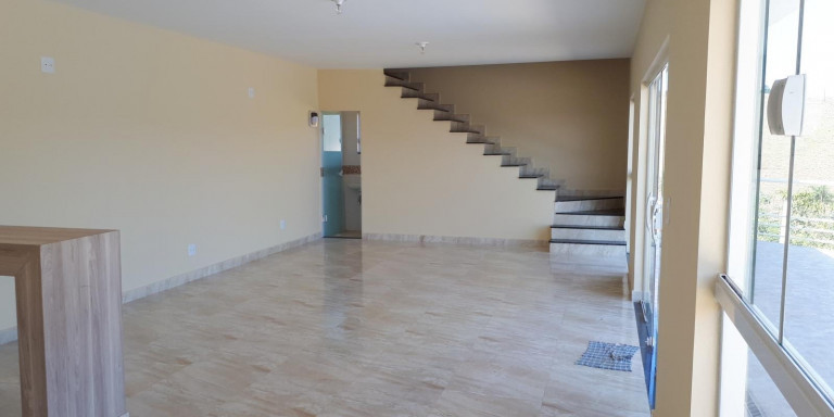 Imagem Casa de Condomínio com 3 Quartos à Venda, 160 m² em Centro - Santa Isabel
