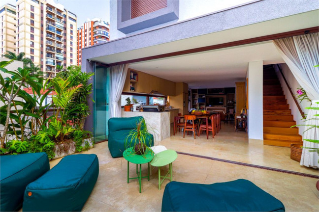 Imagem Casa de Vila com 4 Quartos à Venda, 250 m² em Vila Nova Conceição - São Paulo