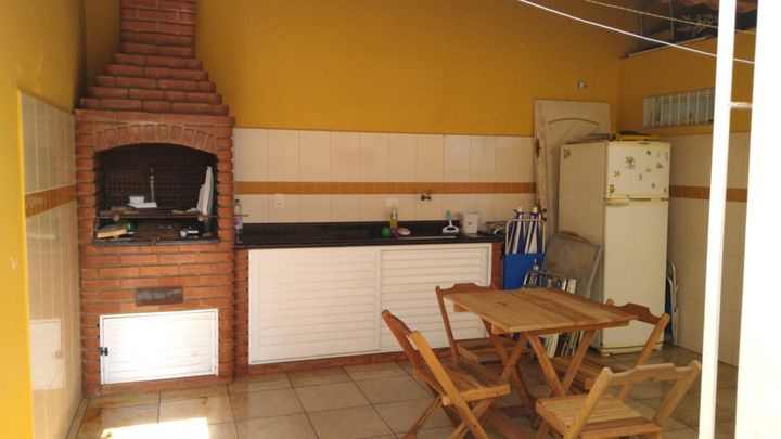 Imagem Casa com 3 Quartos à Venda, 210 m² em Tupi - Praia Grande