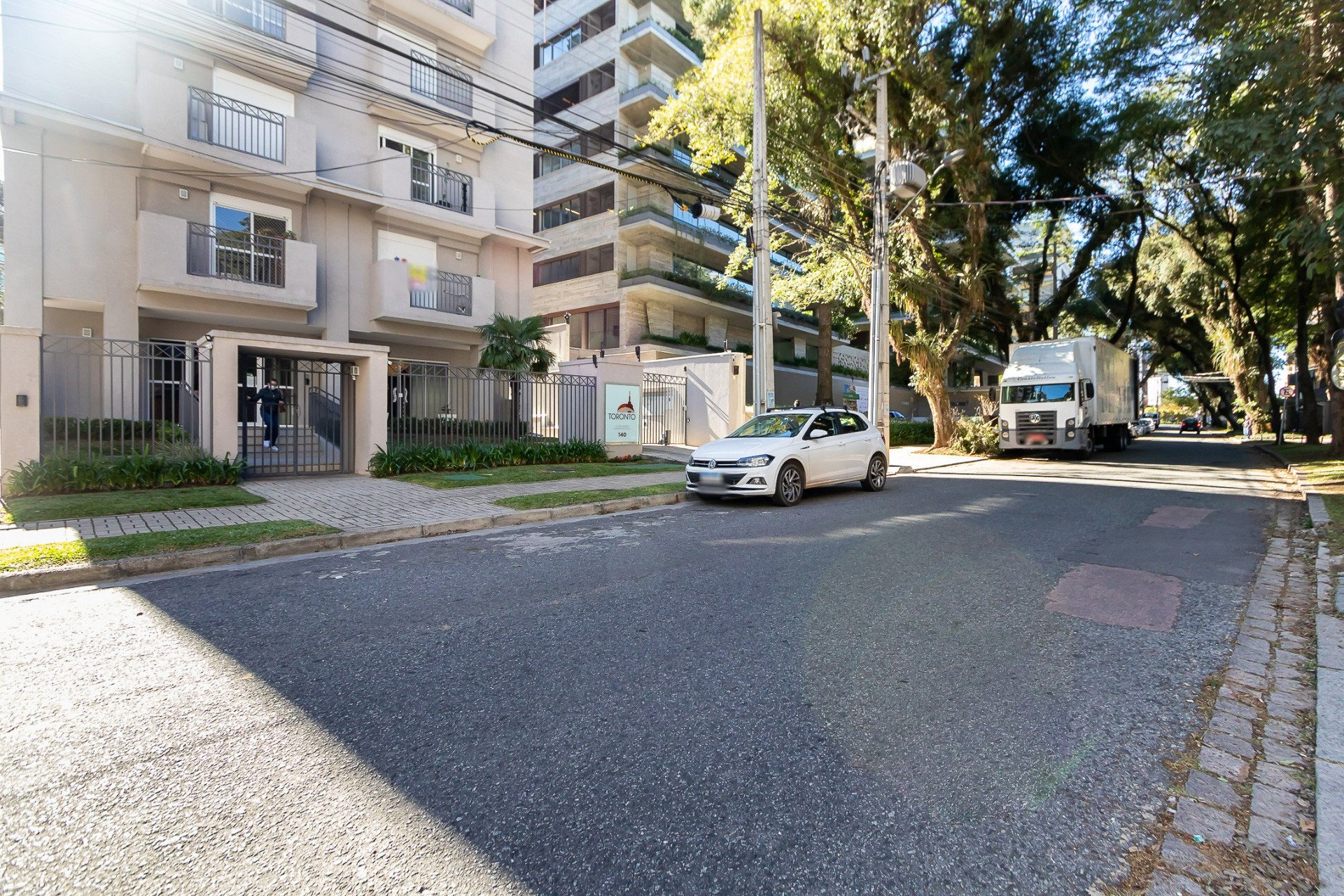 Foto do imóvel Apartamento com 2 Quartos à Venda, 170 m² em  - 