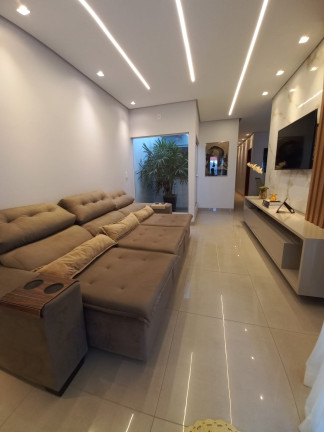 Imagem Casa com 3 Quartos à Venda, 180 m² em Centro - Barreiras