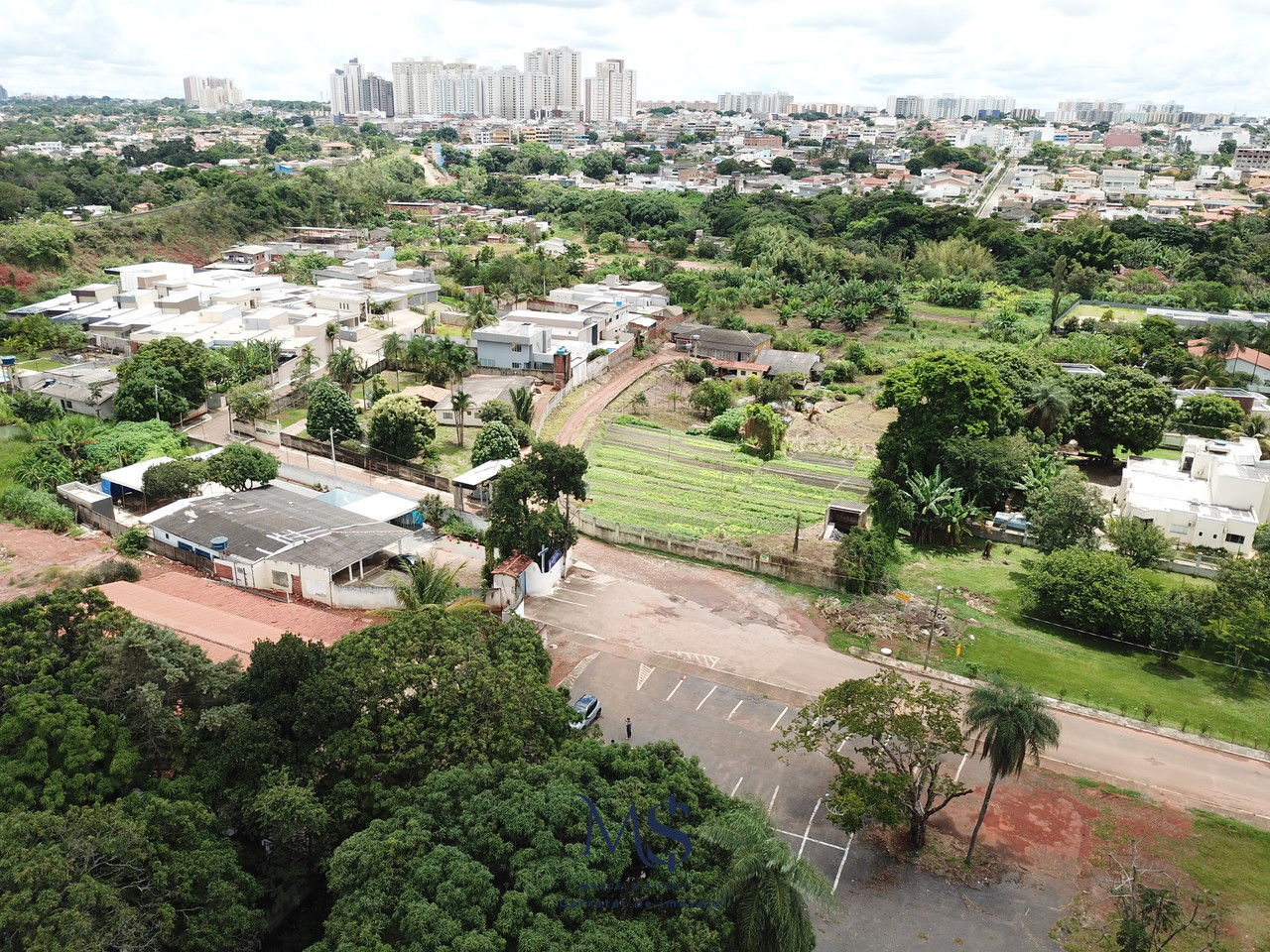 Imagem Fazenda à Venda, 2 HAem Park Way - Brasília