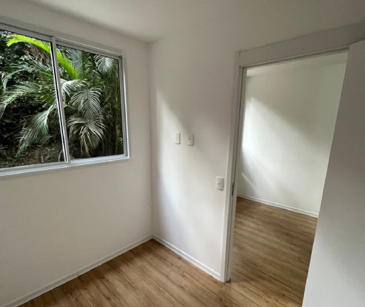 Imagem Apartamento com 2 Quartos à Venda, 37 m²em Jardim Miriam - São Paulo