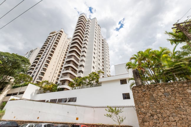 Imagem de fundo do condomínio Condomínio Mont Blanc - Vila Andrade - São Paulo - SP
