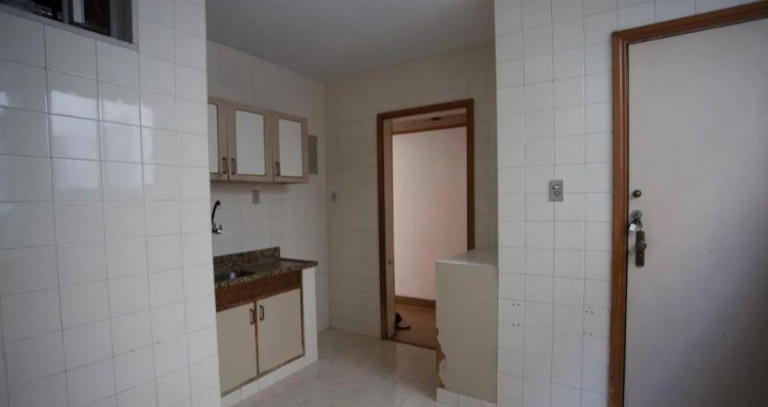 Imagem Apartamento com 2 Quartos à Venda, 74 m² em Icaraí - Niterói