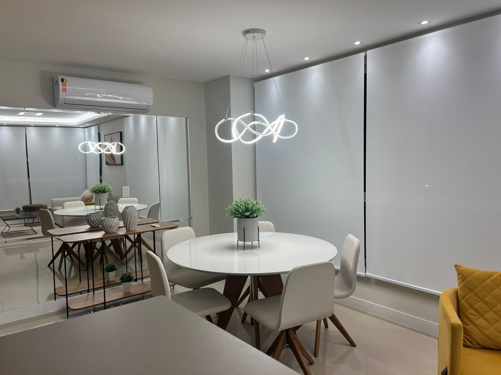 Foto do imóvel Apartamento com 2 Quartos à Venda, 71 m²em Centro - Tramandaí