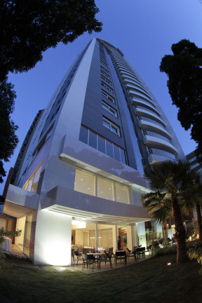 Foto do imóvel Apartamento com 4 Quartos à Venda, 341 m²em Zona 01 - Maringá