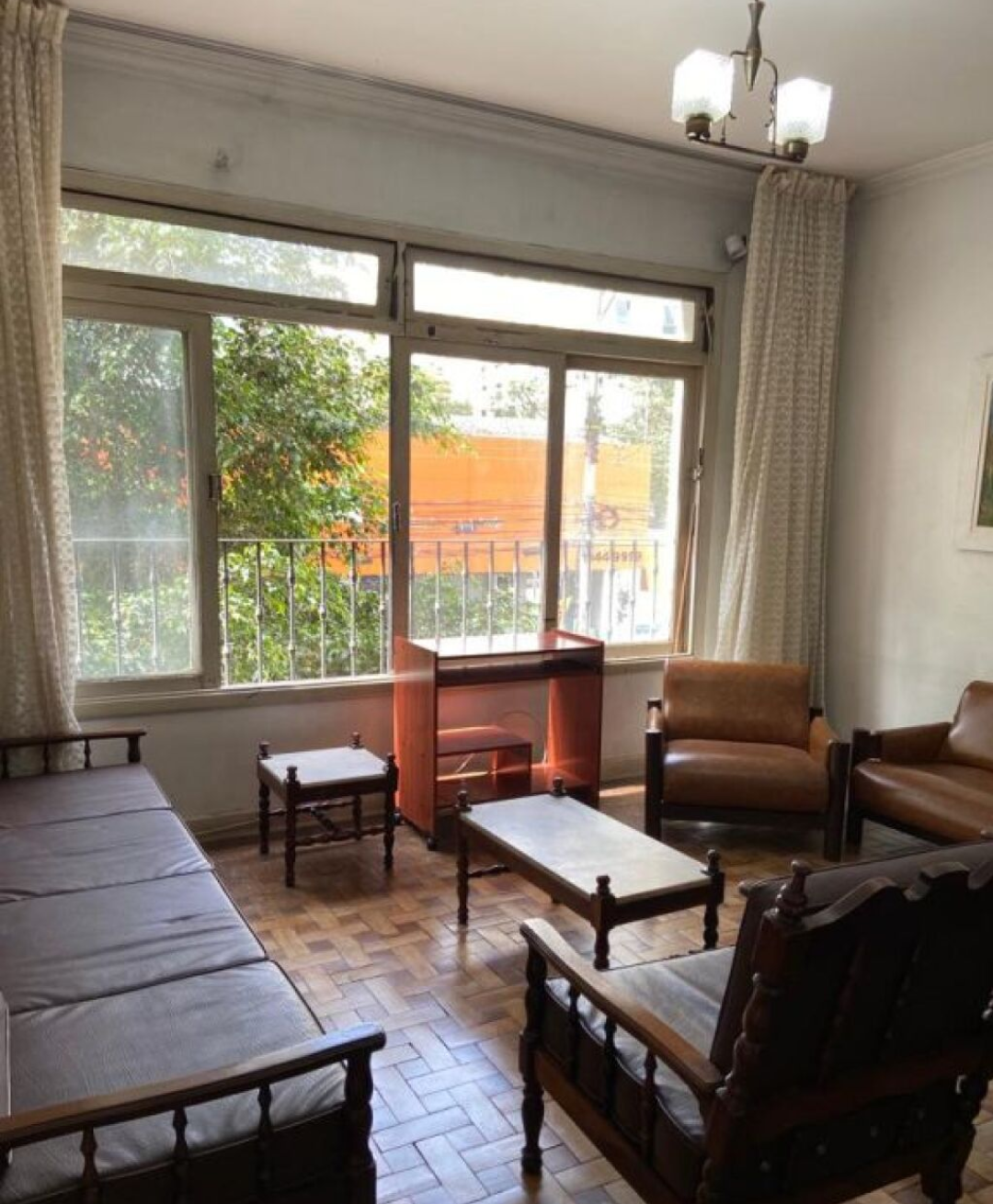 Foto do imóvel Apartamento com 3 Quartos à Venda, 130 m²em Indianópolis - São Paulo