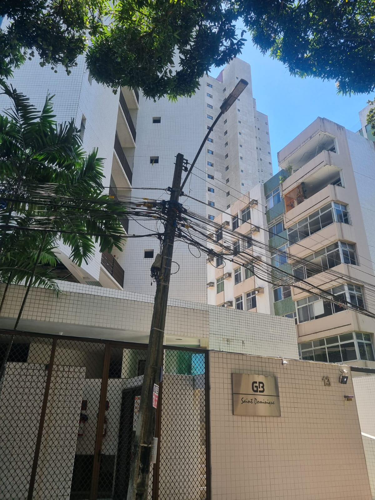 Imagem Apartamento com 3 Quartos à Venda, 98 m²em Casa Amarela - Recife