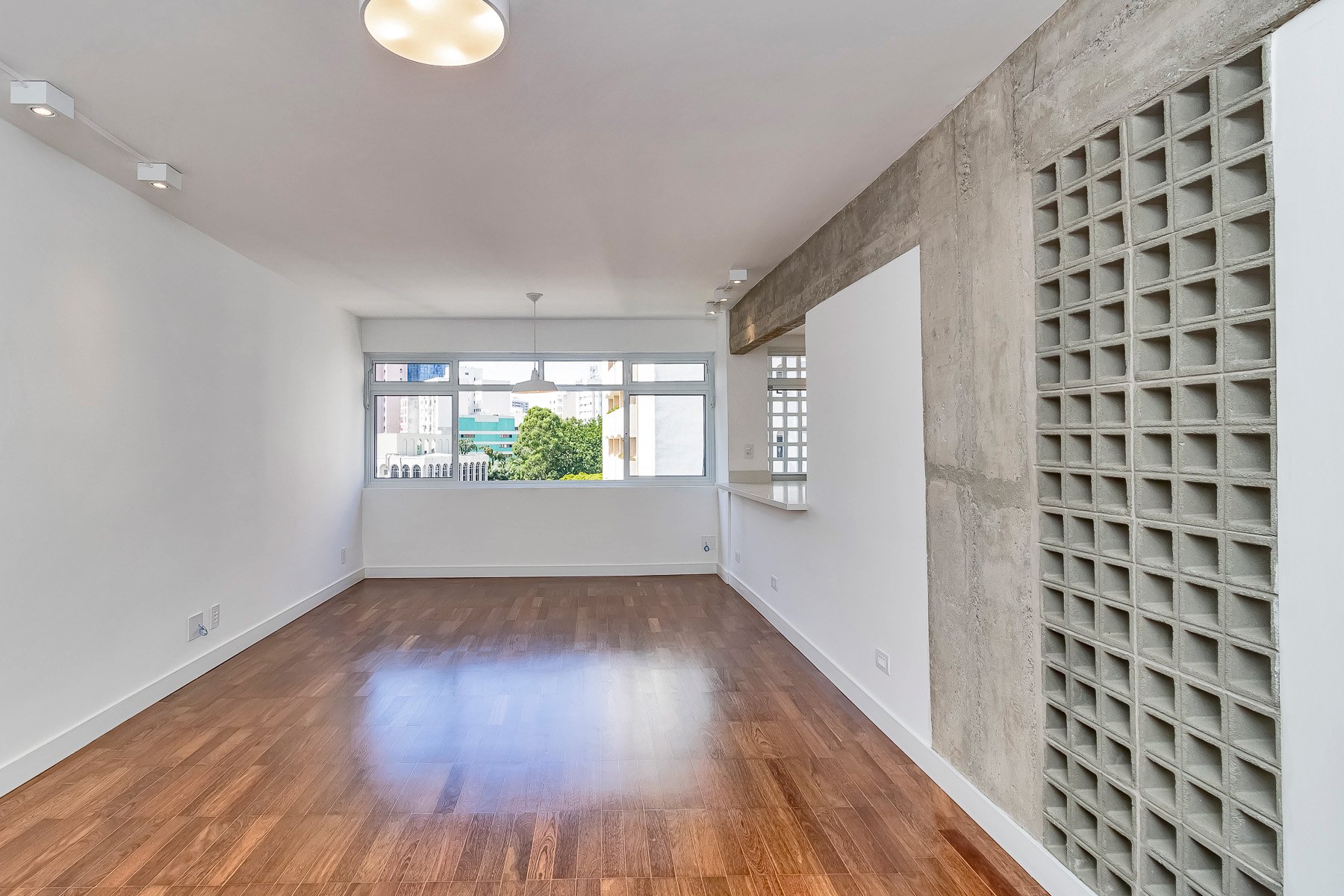 Imagem Apartamento com 2 Quartos à Venda, 97 m²em Bela Vista - São Paulo