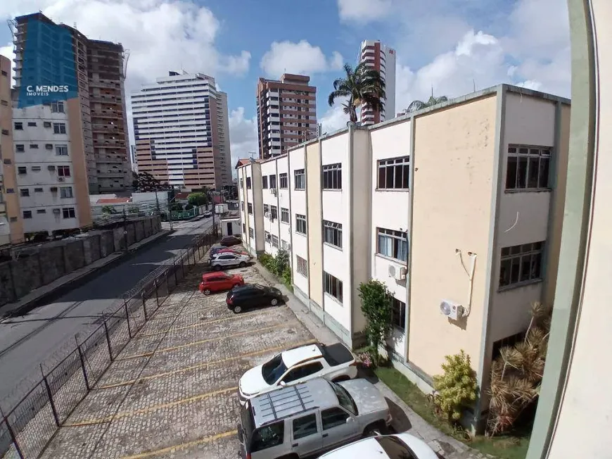 Imagem de fundo do condomínio Condomínio 14 Bis - Cocó - Fortaleza - CE