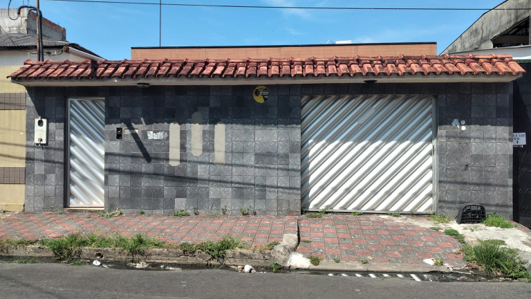 Imagem Casa com 3 Quartos à Venda, 172 m² em Santa Luzia - Manaus