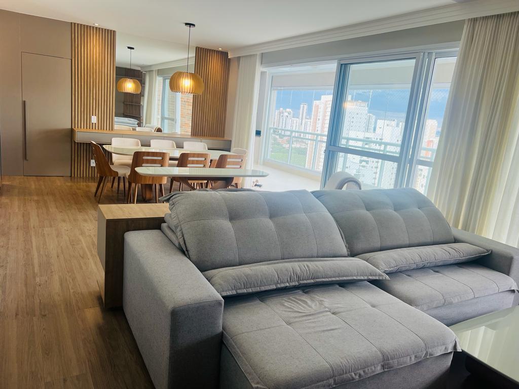 Foto do imóvel Apartamento com 3 Quartos à Venda, 181 m²em Cambuí - Campinas